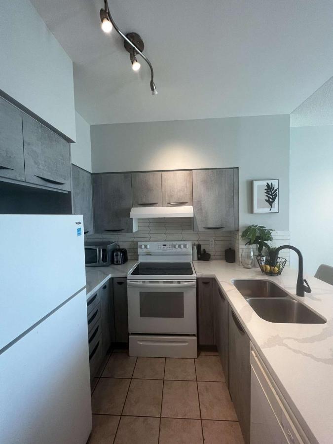 تورونتو Cozy Fort York Condo المظهر الخارجي الصورة